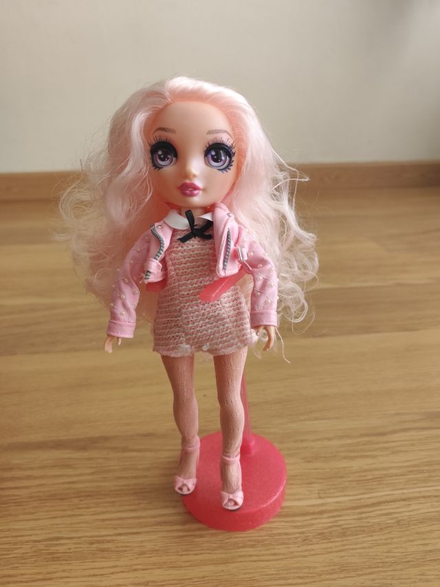 2 Muñecas Rainbow High. Bella Parker y Amaya Raine