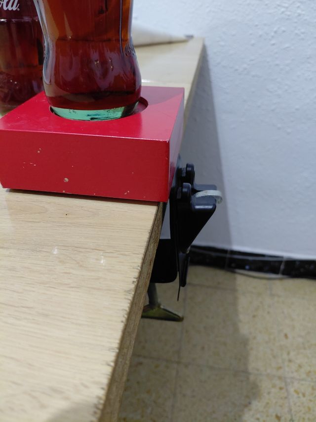 Apribottiglie per bar