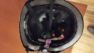 Casco patin-bici niño/a calaveras