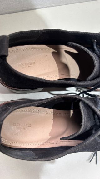 Zapatos de plataforma de madera negros