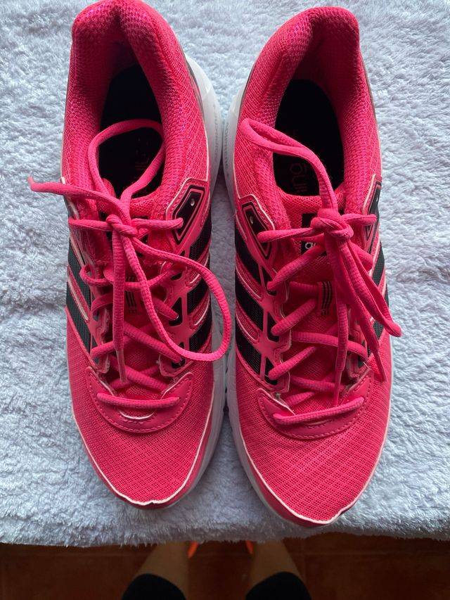 Tenis Adidas Mujer Rosa y Negro