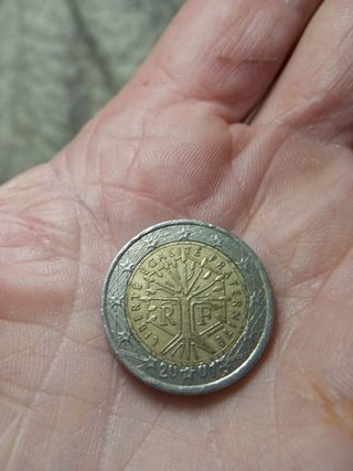 Moneda 2€ RF 2001 con fallo de acuñación en  fecha
