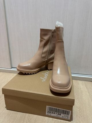 Botines Ulanka nuevos Beige Talla 37