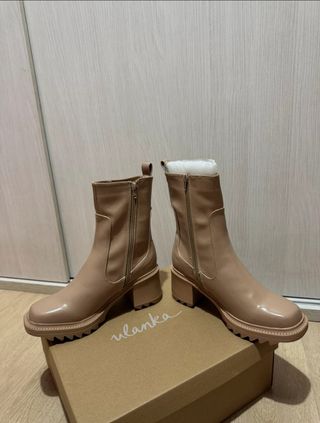 Botines Ulanka nuevos Beige Talla 37