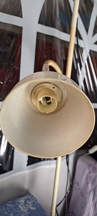 Lámpara de pie Ikea Not blanca