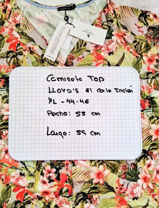 Blusa floral manga corta. Lloyds. Nueva con etiq.