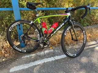 Bicicleta de carretera Mérida Scultura Lampre