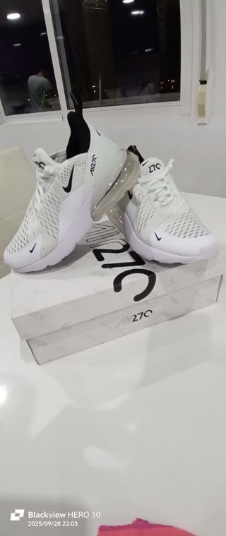 Nike Air Max 270 Talla 37.5