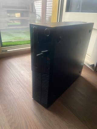 Torre Ordenador Lenovo Negra