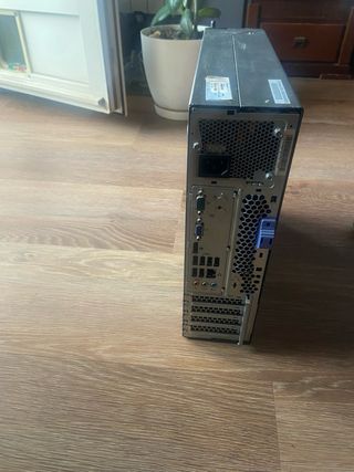 Torre Ordenador Lenovo Negra