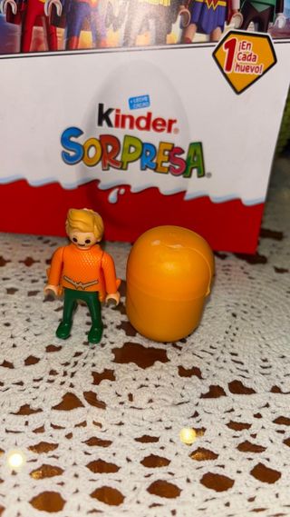 Playmobil Kinder Sorpresa Figura y Huevo AquaMan
