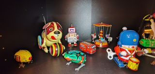 Set di giocattoli vintage in latta