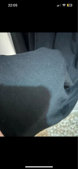 Vestido negro elegante manga larga