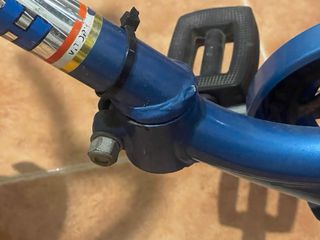 Bicicleta BH plegable azul