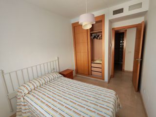 Habitación en piso compartido para chica
