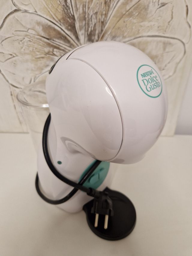 Cafetera Dolce Gusto Blanca