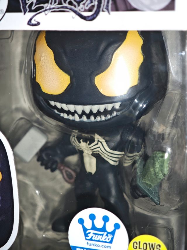 Funko Pop! Venom 1141 Marvel Glows in the Dark