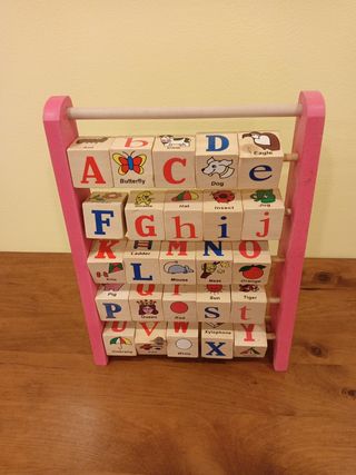 Abaco educativo de madera con letras