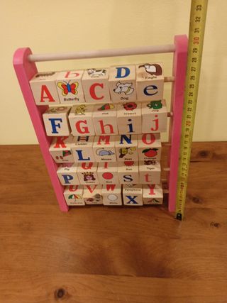 Abaco educativo de madera con letras