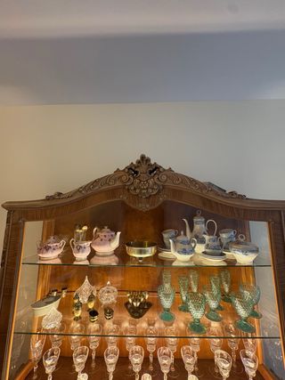 Vitrina antigua madera y cristal