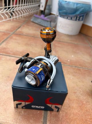 Caña de pescar Jigging con accesorios A ESTRENAR