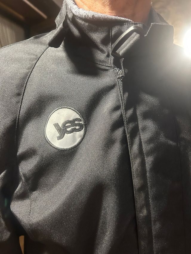 Cazadora moto marca Jes