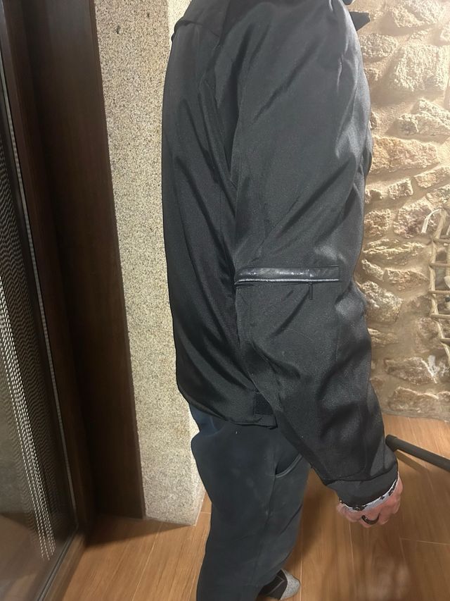 Cazadora moto marca Jes