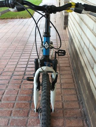 Bicicleta infantil niño