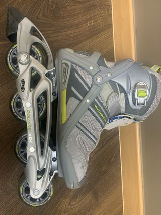 Patines en línea Rollerblade grises