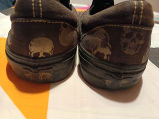Vans Slip-On Calaveras Doradas Talla 43