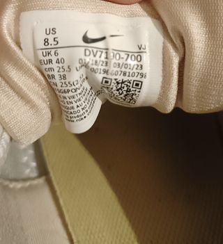 Zapatillas Nike Air Max talla 40
En buen estado.