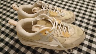 Zapatillas Nike Air Max talla 40
En buen estado.