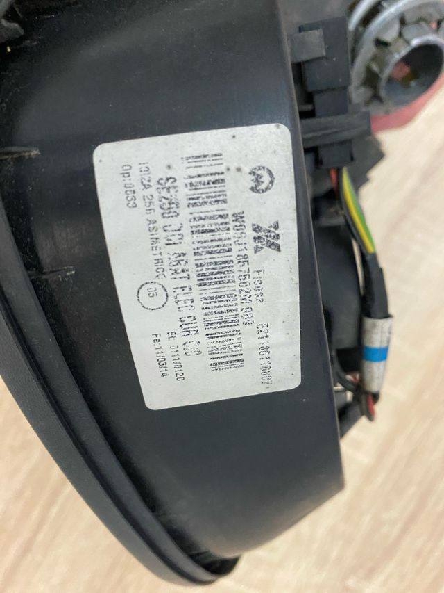 Retrovisor derecho Seat Ibiza IV 6J