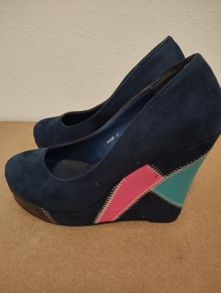 Zapatos de cuña azul y rosa talla 37