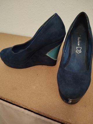 Zapatos de cuña azul y rosa talla 37