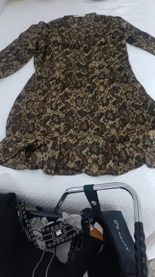 Vestido estampado serpiente