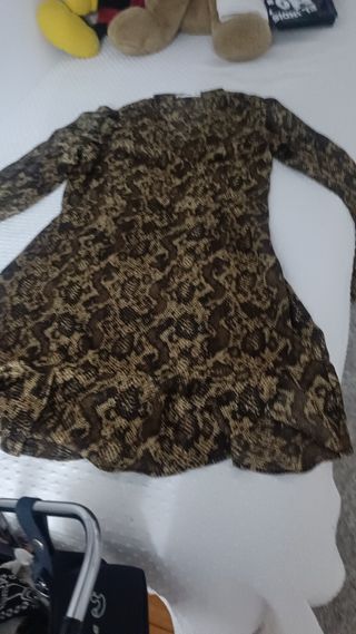 Vestido estampado serpiente