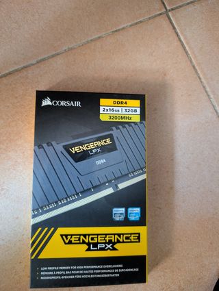 Corsair Vengeance LPX DDR4 32GB (2x16GB)