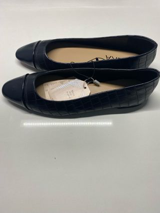 Manoleteinas SFERA Negro Cocodrilo