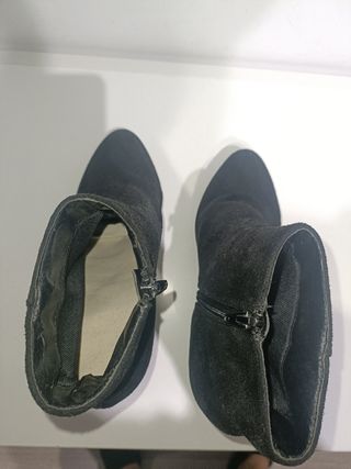 Botines de tacón negros terciopelo