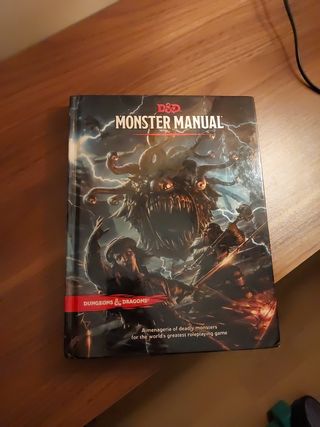 D&D Monster Manual (Dungeons & Dragons Core Rul...