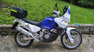 Honda XRV 750 Africa Twin Modelo 2002