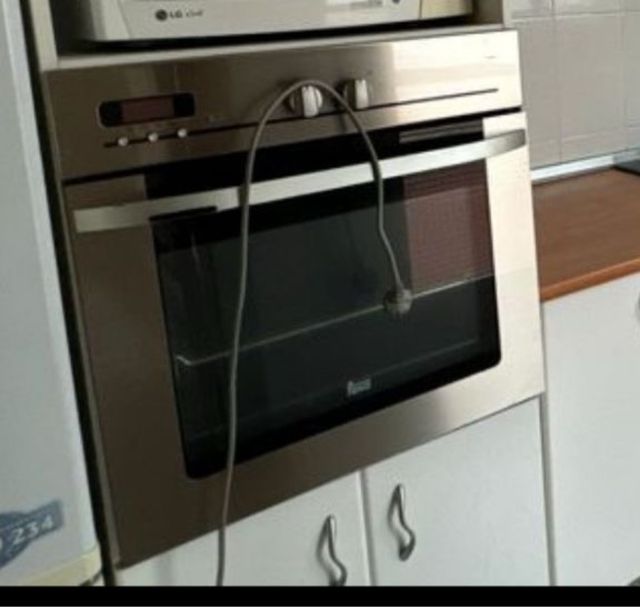 Horno de cocina Teka
59 alto x 59 ancho x 59 profu