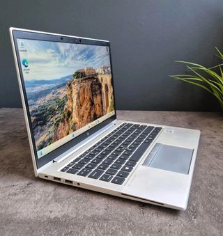 Portátil HP EliteBook 840 G7 i7-1051 1AÑO GARANTÍA