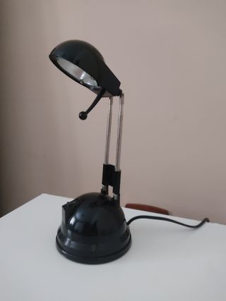 Lampada da scrivania nera