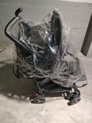 Silla de paseo Silver Cross negra