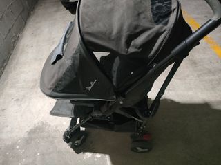 Silla de paseo Silver Cross negra