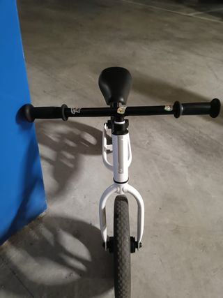 Bicicleta equilibrio niño 10” Runride 100