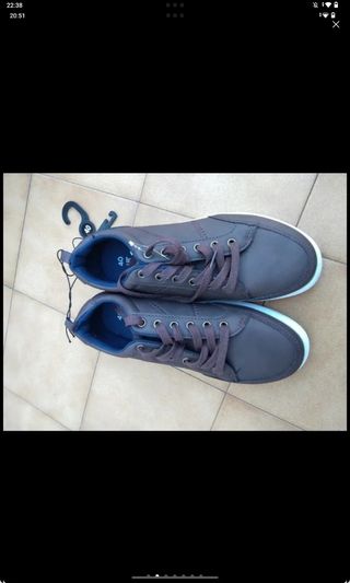 Zapatillas Marrones Talla 40 y 41