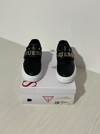 Scarpe Guess nere oro tg 36